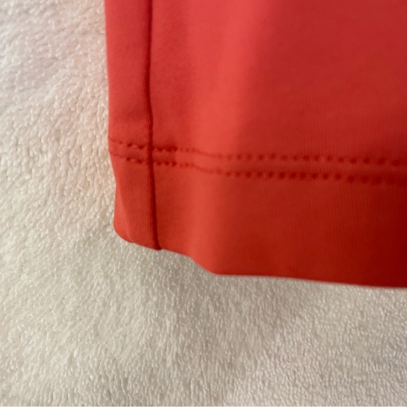 Sleeveless tank by Chicos size 2 coral in excellent condition. Great piece - Picture 4 of 8
